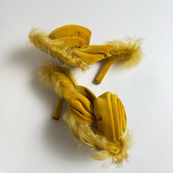 NIB BURBERRY $1190 Size 37 Yellow Step Rose Heeled Sandals Blogger's Fav - Picture 9 of 14